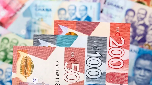 Ruble'ye meydan okuma: Bu para birimi ABD doları karşısında yüzde 42 değer kazandı!