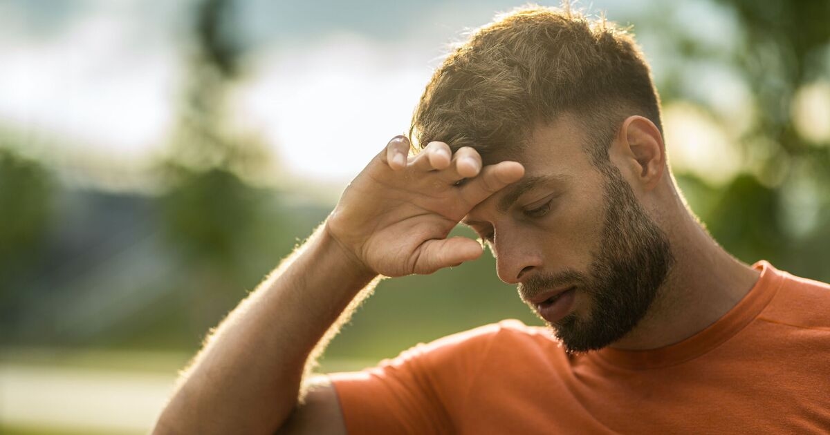 NHS difference between heat exhaustion and heat stroke explained and when to call 999