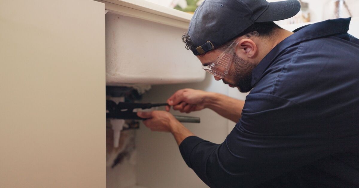 One in five tradespeople feel lonely at work - with plumbers struggling the most
