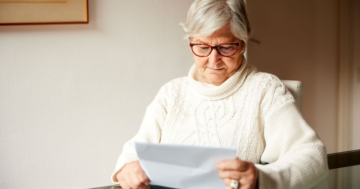 Los británicos que superan la edad de jubilación estatal podrían recibir £441 (no tiene nada que ver con el pago del combustible de invierno).