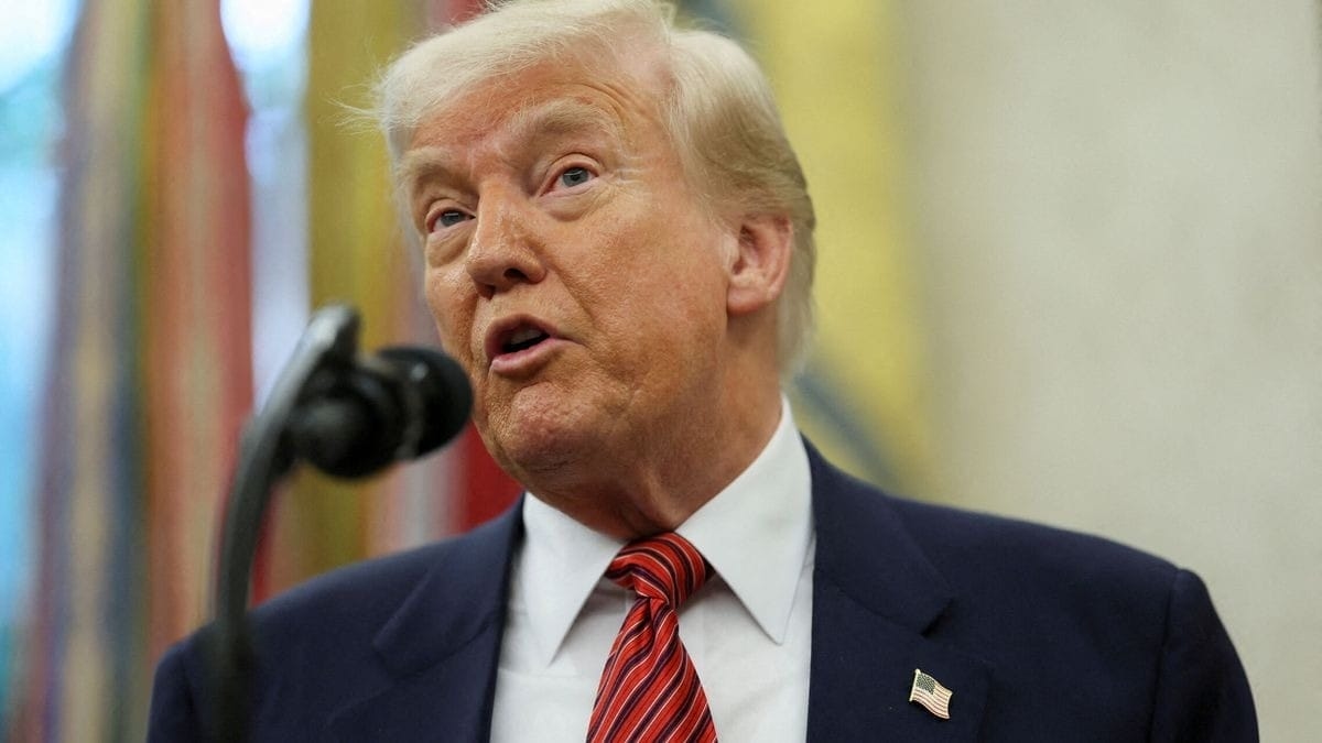 Тень тарифов Трампа: европейские рынки в минусе, а ключевые секторы под давлением