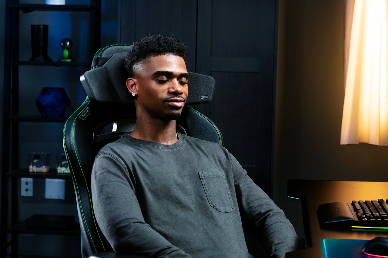 Подголовник-динамик от Razer хочет сделать игровые кресла более захватывающими