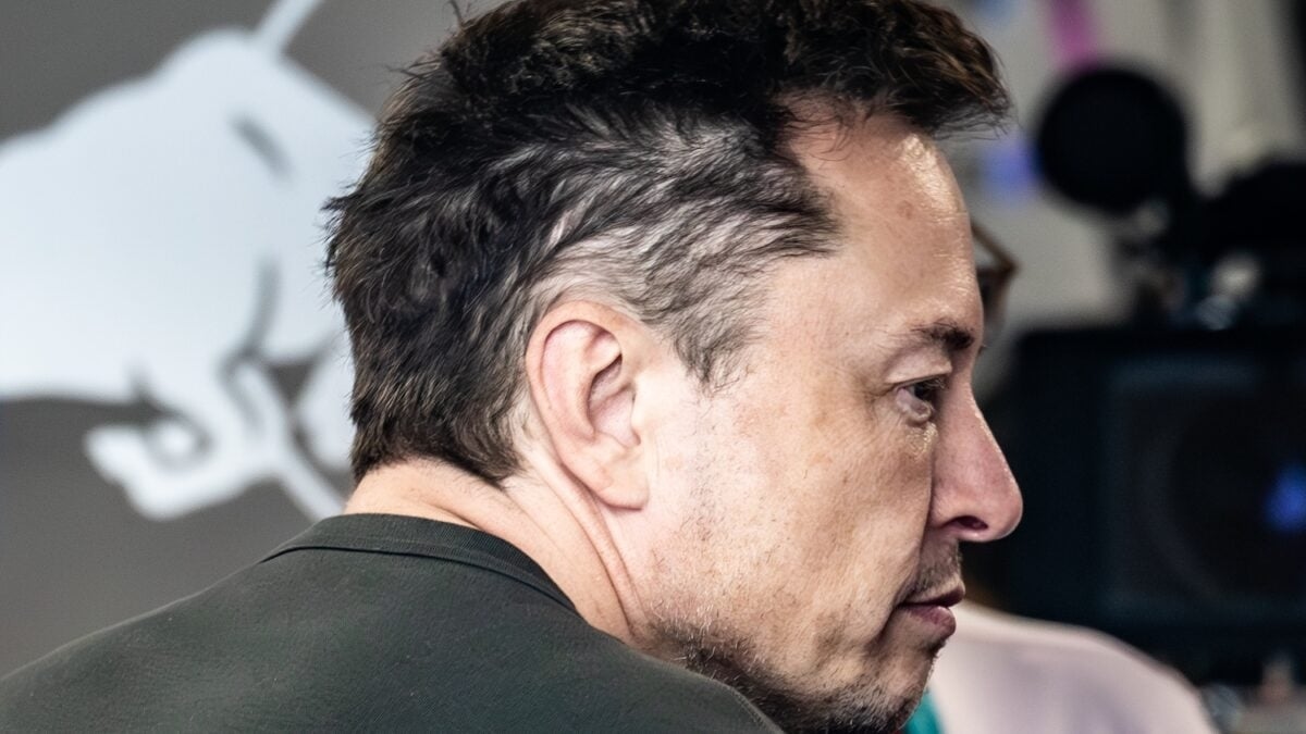 Elon Musk'ın Wikipedia Sürümü Yayında. İşte Aradaki Fark