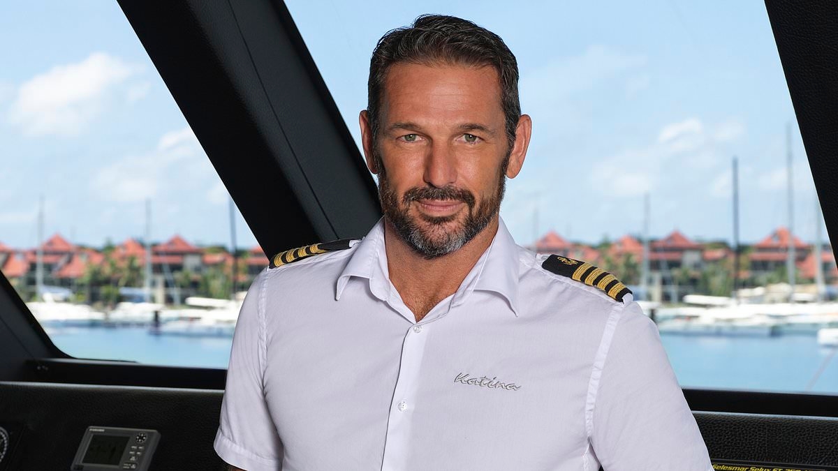 Below Deck yıldızı kanserle gizli mücadelesini ve 'saf' olduğu için görmezden geldiği işareti ortaya çıkardı