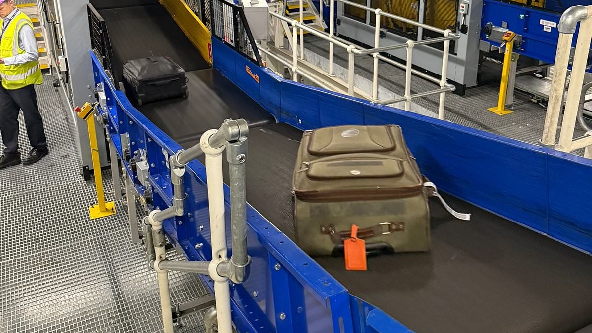 Dentro del aeropuerto más transitado de Gran Bretaña: SHIVALI BEST va detrás de escena en la Terminal 5 de Heathrow para descubrir qué sucede realmente con su equipaje.
