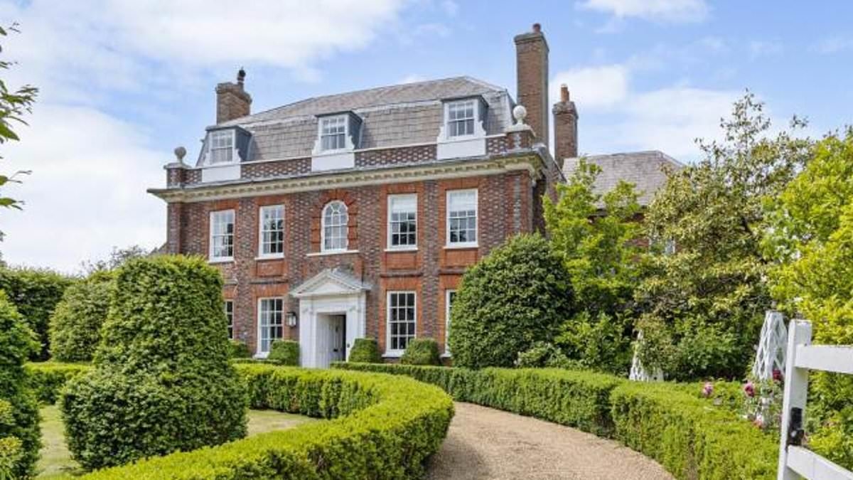 Los listados de casas de un millón de libras se han más que duplicado desde 2019... ¿pero se están vendiendo por tanto dinero?
