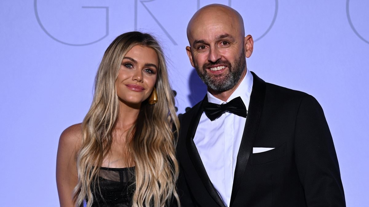 Nathan Lyon, Avustralya kriket takımının en önemli işlerinden birinden ayrılmasına rağmen emekliliği planladığını reddetti