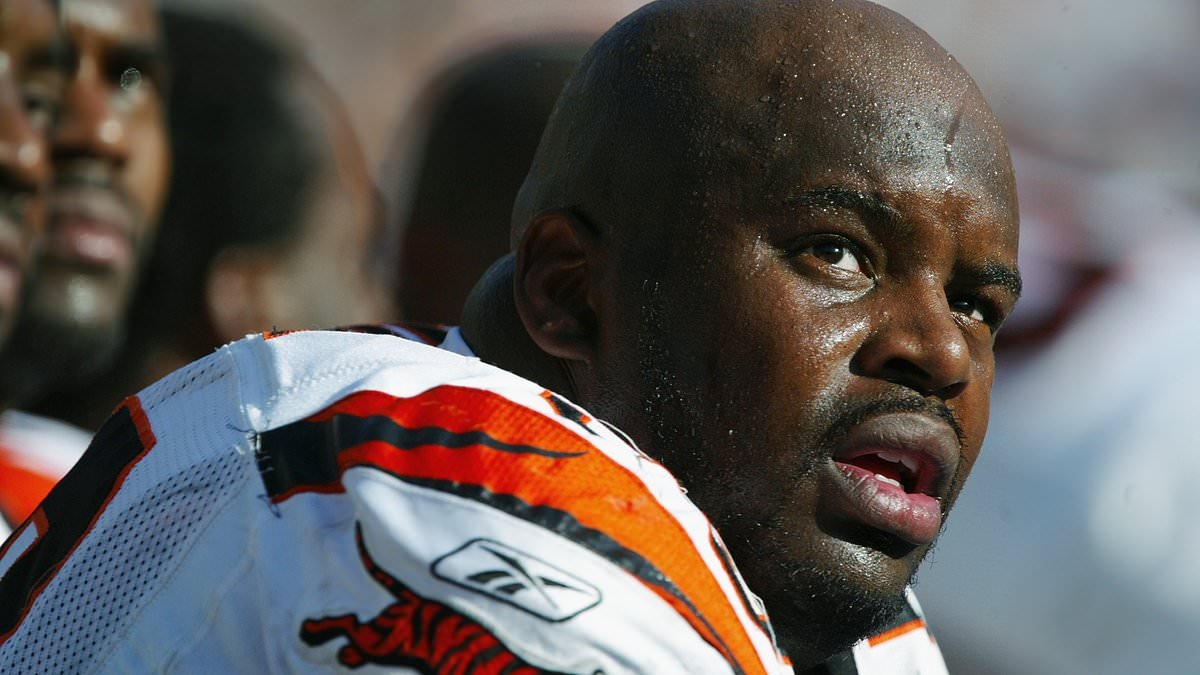 Eski Bengals ve Steelers yıldızı Oliver Gibson 53 yaşında hayatını kaybetti