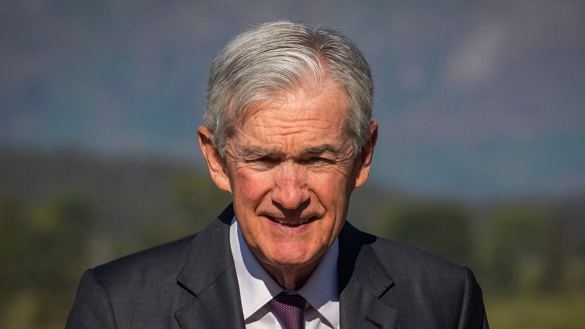 MAGGIE PAGANO: It's a 'Yes' from Fed boss on rate cuts