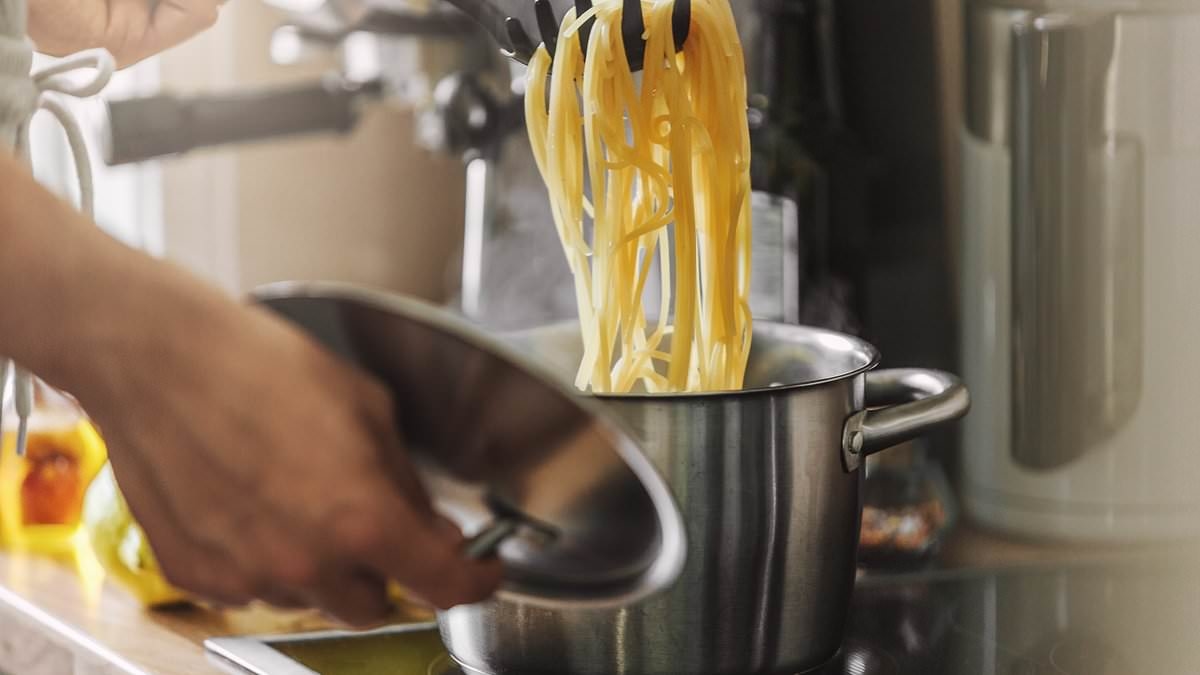 FDA ruft dringend landesweit verkaufte Pasta wegen tödlicher Inhaltsstoffe zurück, da mehrere Menschen von Erkrankungen berichten