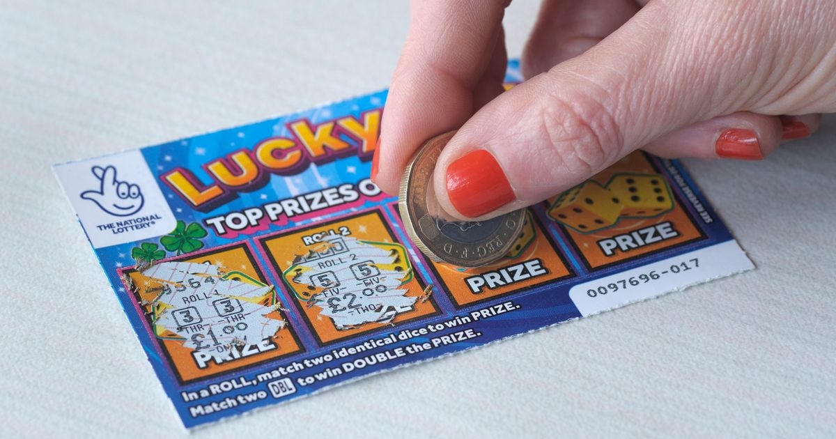 Spieler der Nationallotterie gibt 340 £ für Rubbellose aus und gewinnt Bodenleute