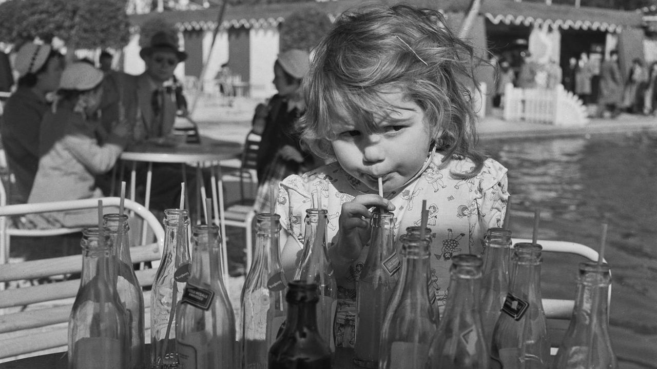 Eski zamanların keyfi: Bugün bu 5 içeceği hâlâ bilen herkes gerçekten tatlı bir çocukluk geçirmiştir