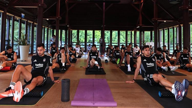 Beşiktaş'ın kampında Immobile ve Alex yok, Abraham ve Jurasek var!
