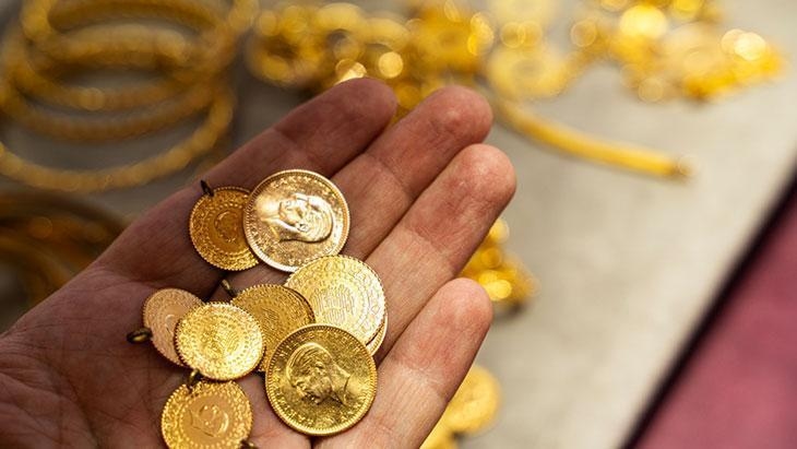 The balance of gold is changing: Here is the year-end target that the market is waiting for!