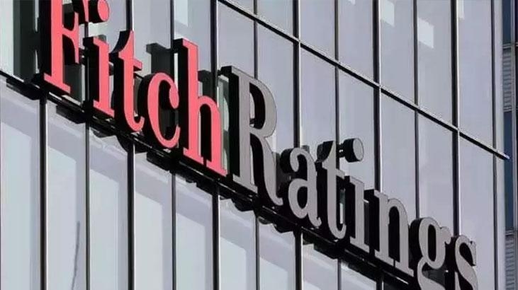 Fitch sorprende a Francia con la rebaja de su calificación crediticia de AA- a A+