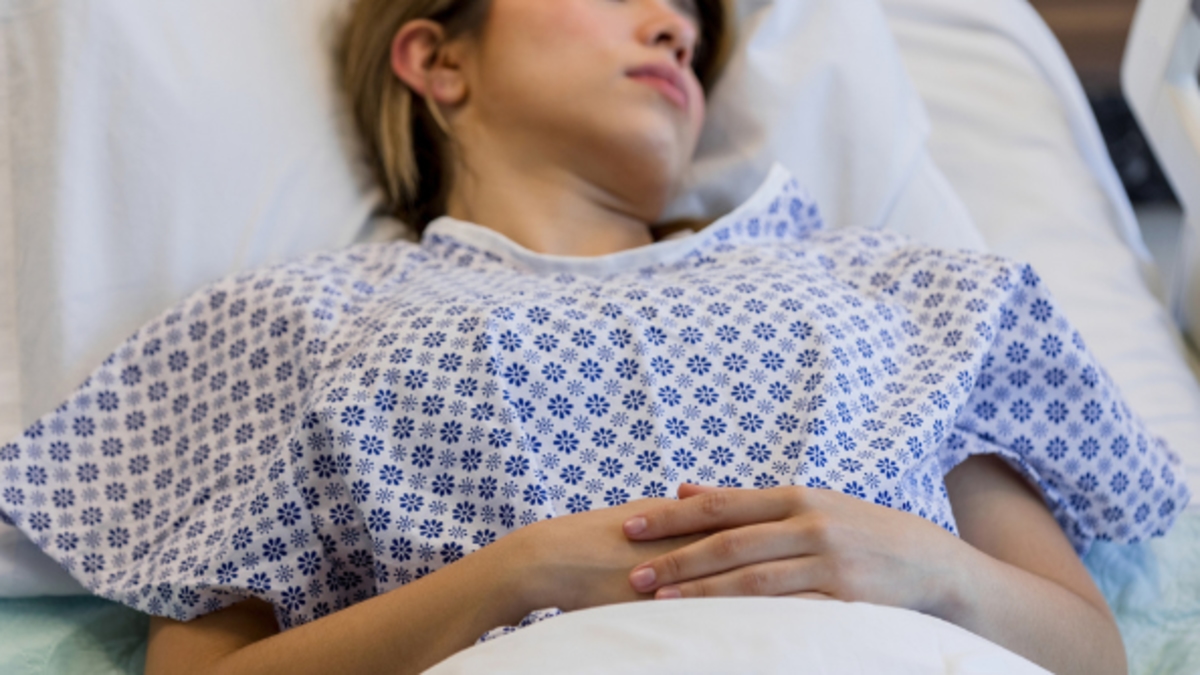 Düşük doğum oranıyla karşı karşıya kalan Kolombiya'da uzmanlar, özellikle anneliğin ertelenmesi nedeniyle yumurta saklamanın arttığını söylüyor.