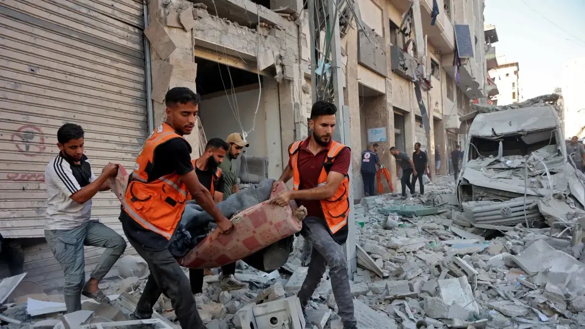 The Israeli army claims it now controls 40% of Gaza City, the most populated area in the enclave: 'The operation will continue to expand.'
