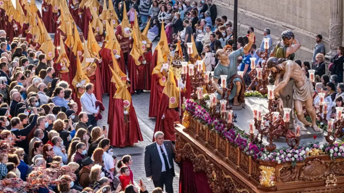 Papa Francis'in yasakladığı ayin, XIV. Leo sayesinde Katolik Kilisesi'ne geri dönüyor! Yüzyıllardır süregelen bir dini uygulama.