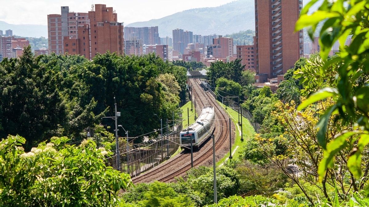 Informe revela cuáles son los destinos más buscados por los colombianos para los puentes de noviembre