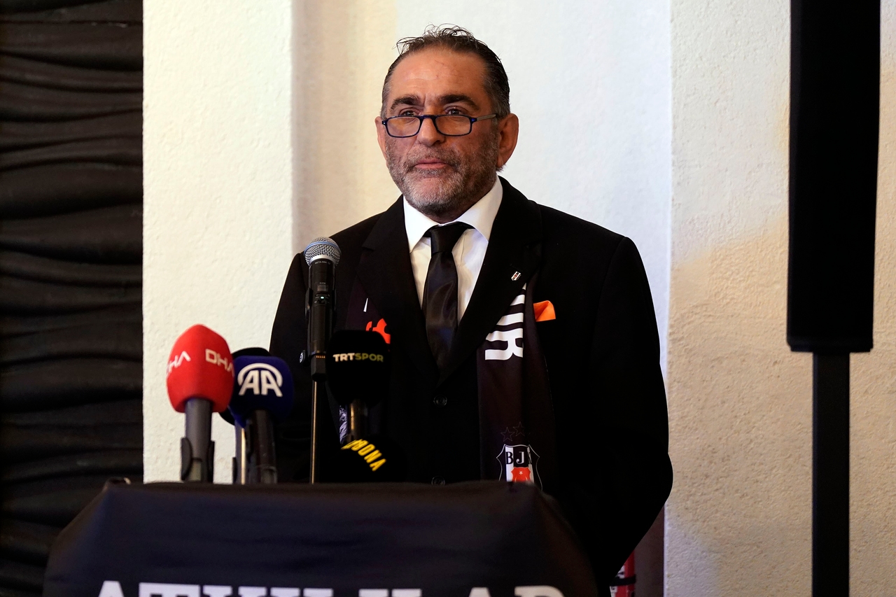 Beşiktaş Presidential Candidate Gürkan Aksoy introduced the board of directors