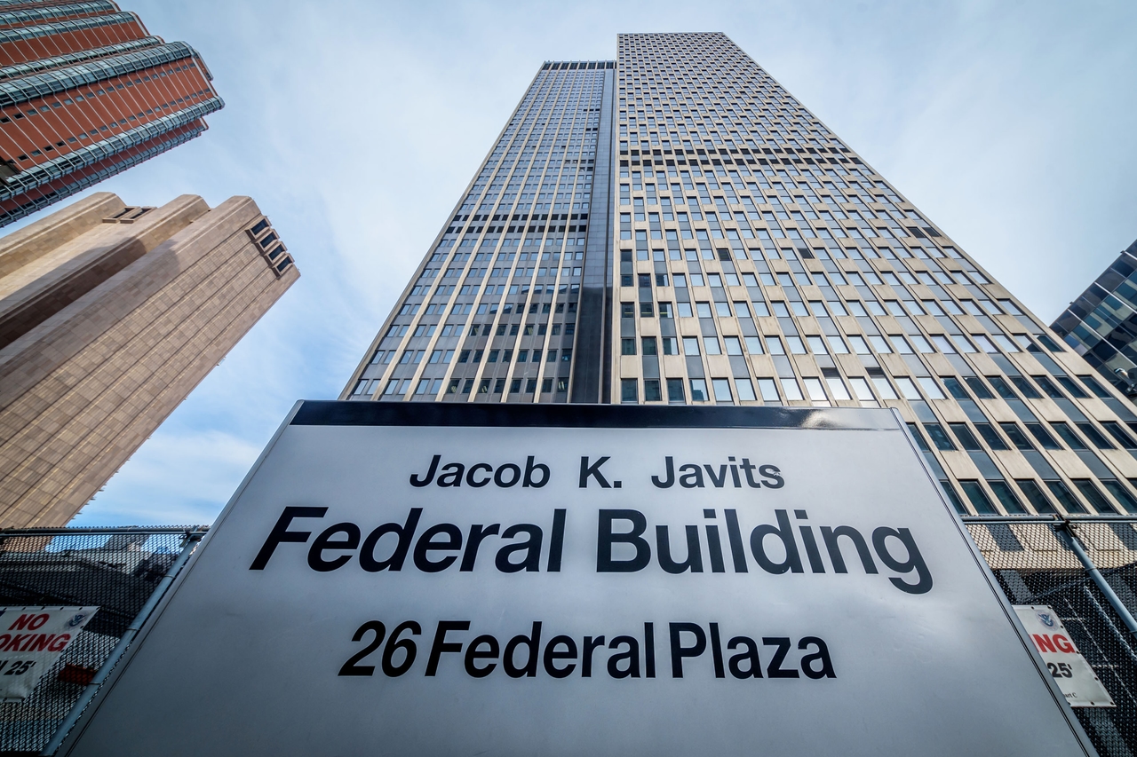 Hareketli NYC Federal Binasında, HHS Ofisleri Ürkütücü Bir Şekilde Sessiz