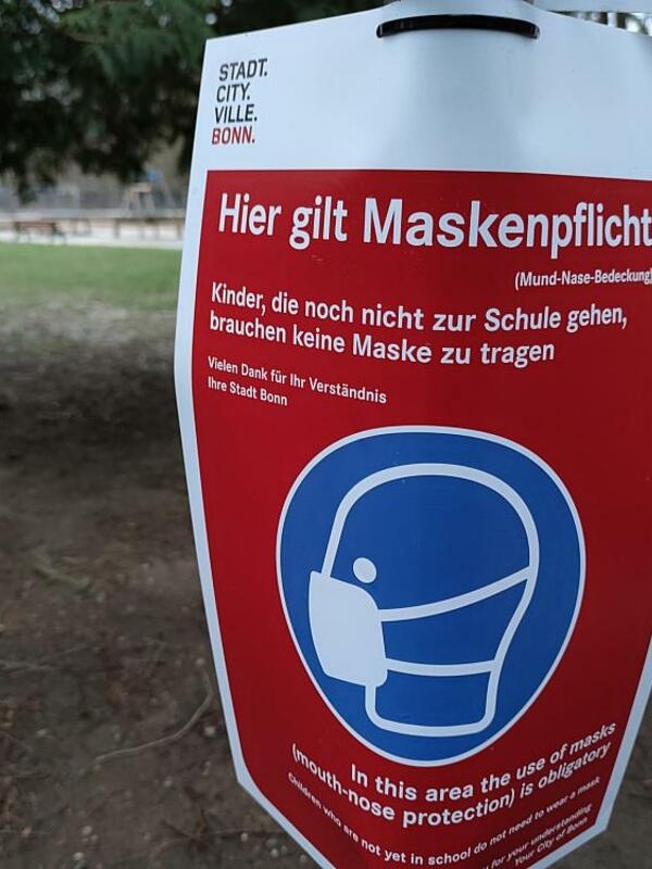 Das Bundesgesundheitsministerium (BMG) gibt die Aufarbeitung der Maskenbeschaffung unter dem früheren Gesundheitsminister Jens Spahn (CDU) in neue Hände.