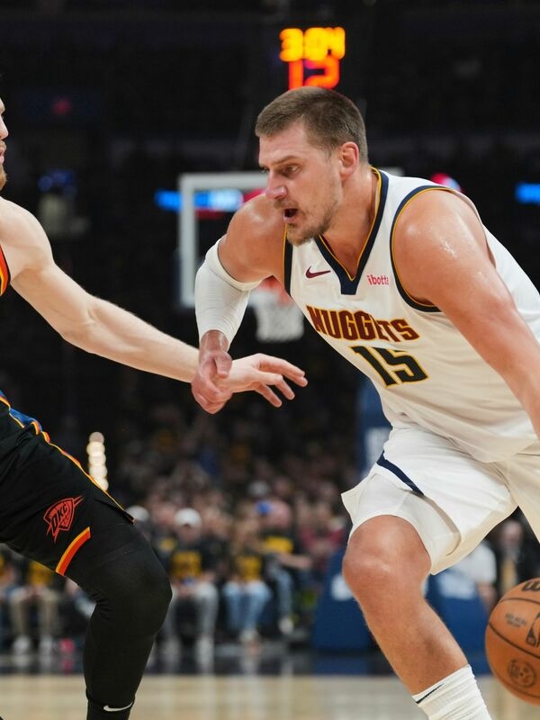 Die Oklahoma City Thunder liegen nach der Auswärtsniederlage bei den Denver Nuggets mit 1:2 in der NBA-Playoff-Serie zurück.
