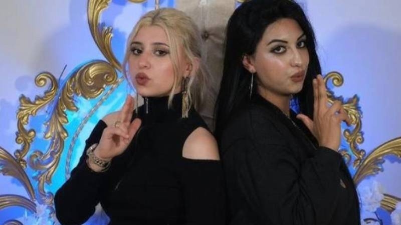 Ertuğrul Özkök: Why did Deniz and Elmas from İzmir, who broke the "Dombra" gloom, go viral on Hıdırellez night?