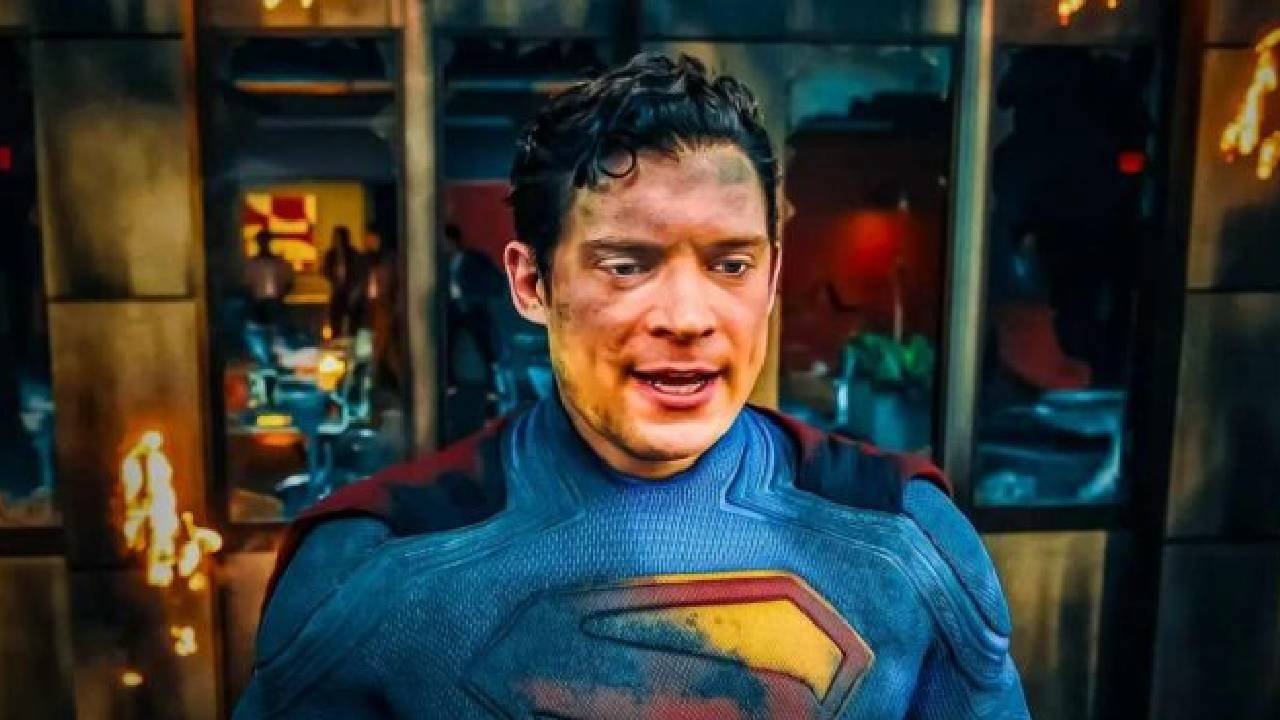 Fantastik aksiyon Superman ile dramatik animasyon En Değerli Hediye gösterimde: ‘İyilik simgesi’ Superman