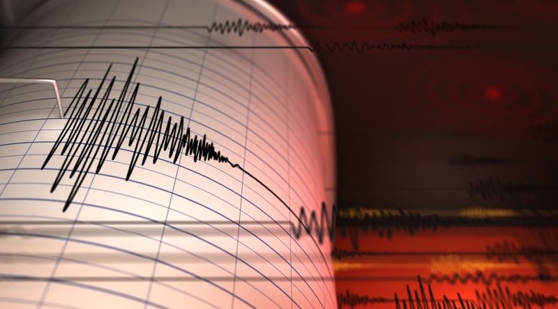 A 4.9 magnitude earthquake struck Balıkesir-Sındırgı