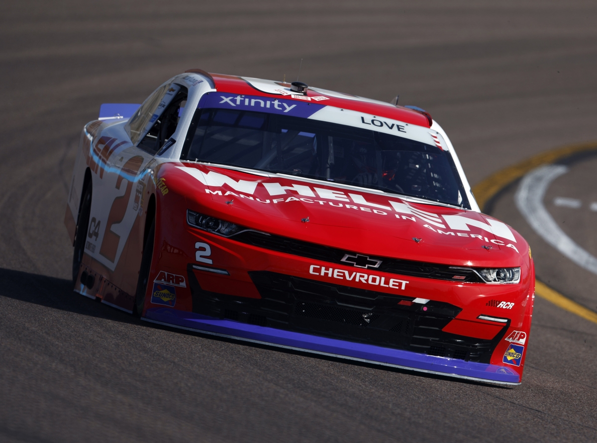 Chevrolet cierra una temporada récord en la NASCAR Xfinity Series con un doblete en el campeonato.