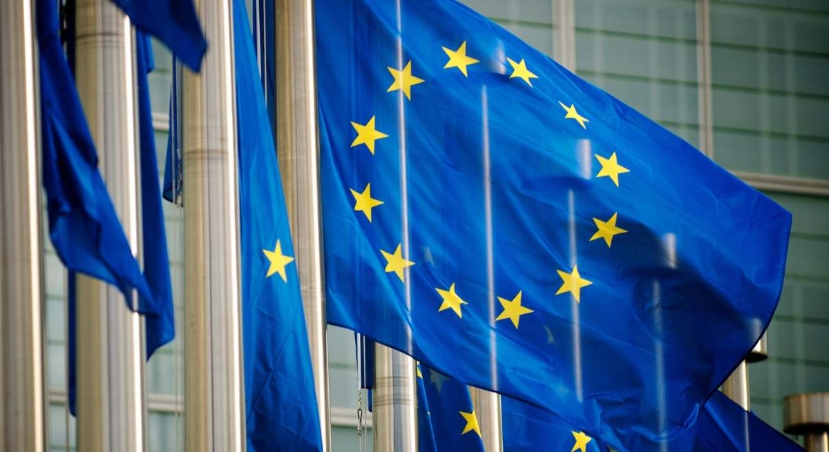 It's official: the European Union will force mobile phone manufacturers to reveal data they usually hide.