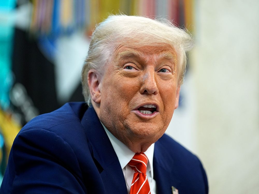 Los gobiernos se esfuerzan por comprender la última prohibición de viajes de Trump antes de que entre en vigor el lunes.
