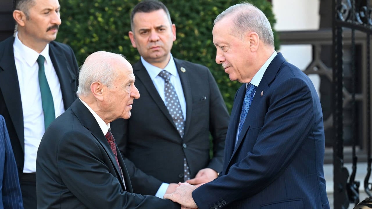 Bahçeli’nin mesajı iktidarın tedirginliği