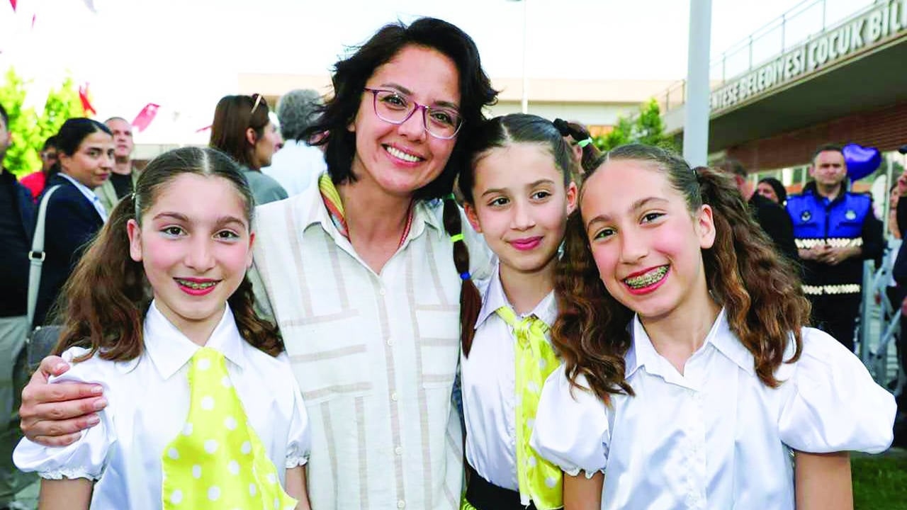 All the colors of dance came together in Menteşe