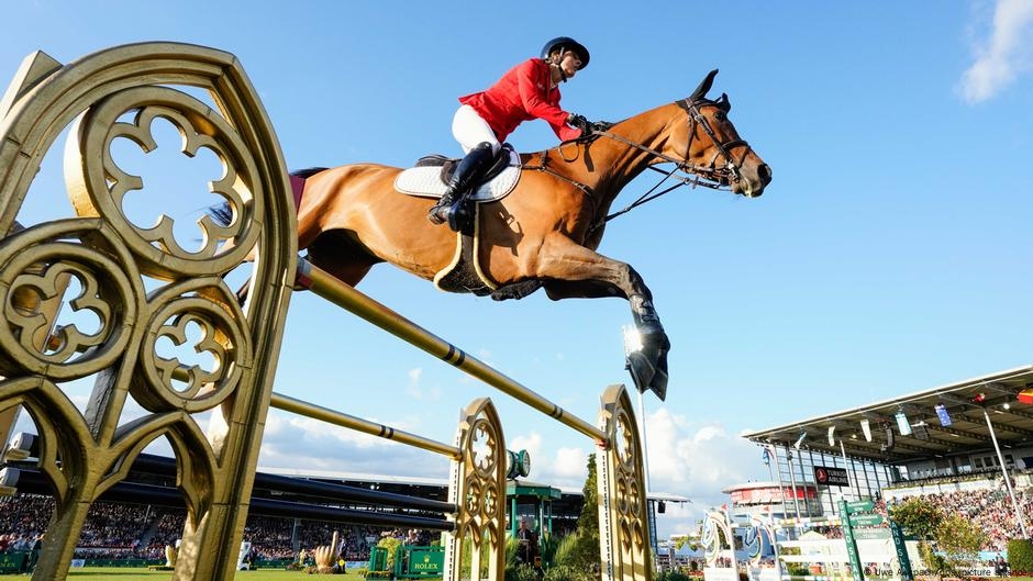 Salto de obstáculos: de la caza al costoso deporte de élite