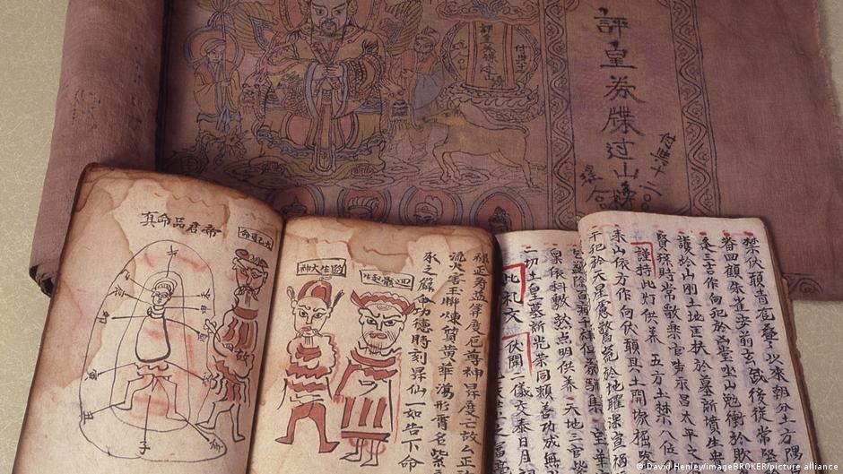 Abrakadabra als Medizin: Wenn Worte heilen sollen