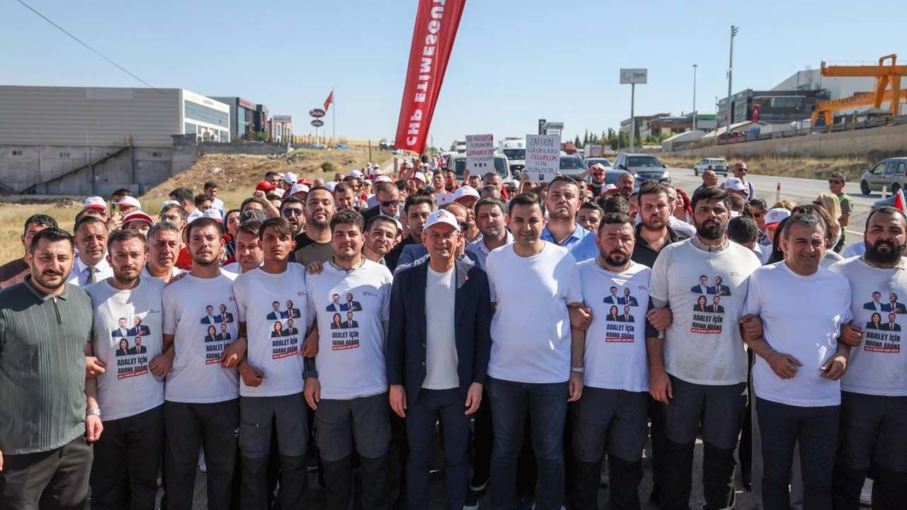 Junge Menschen, die von Adana nach Silivri gingen, erreichten Istanbul am 36. Tag
