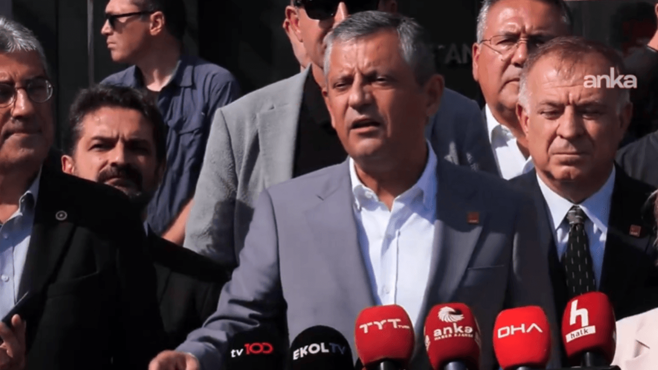 Özgür Özel: Están pensando en atacar el municipio de Bayrampaşa.