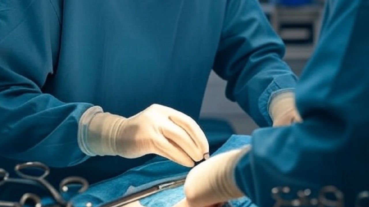 ¡Escándalo en el quirófano! Un médico y una enfermera tuvieron relaciones sexuales.