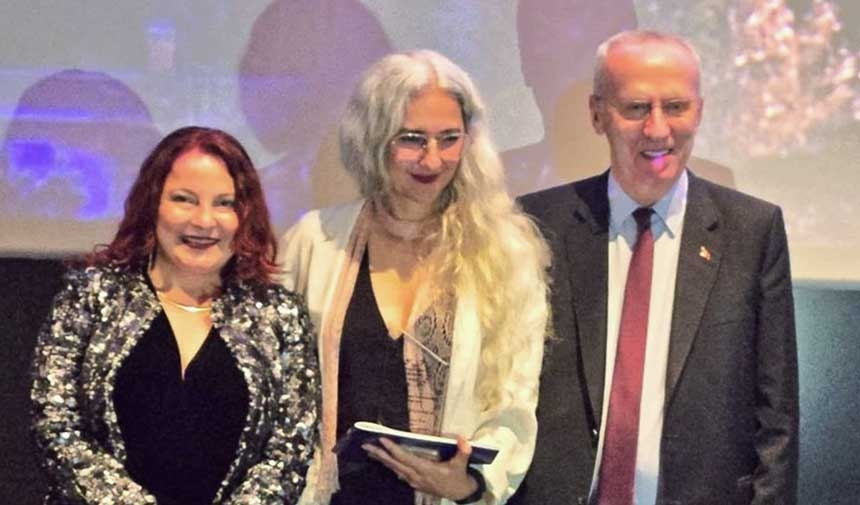 Another award for the documentary “Türkan”, which tells the life of Türkan Saylan