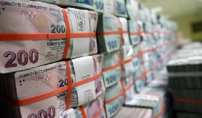 Citizens' debt hits record high: 42 million citizens in debt