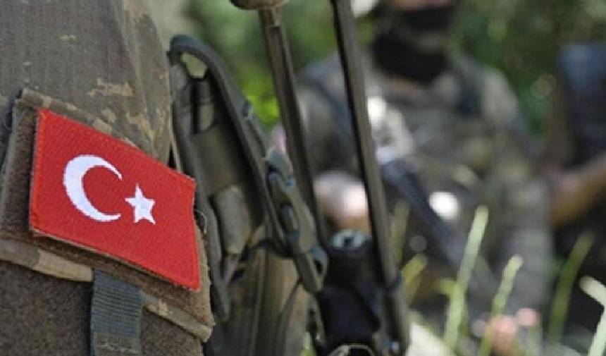 Özgür Özel şehitlerin ailelerine başsağlığı diledi