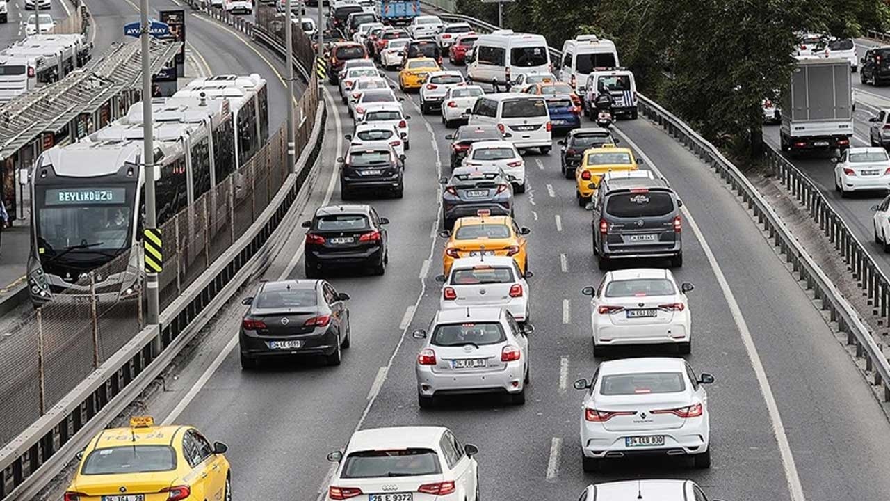 ¡Afecta a millones de ciudadanos! Una nueva era en el transporte público y los autobuses escolares.