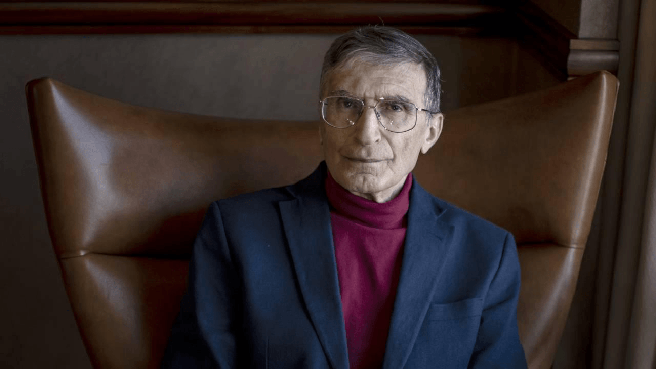 El ganador del Premio Nobel Aziz Sancar se convirtió en ciudadano de otro país