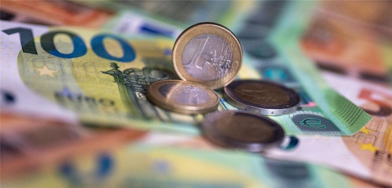 Finanzbedarf der Krankenkassen steigt – Schätzerkreis empfiehlt 2,9 Prozent Zusatzbeitrag
