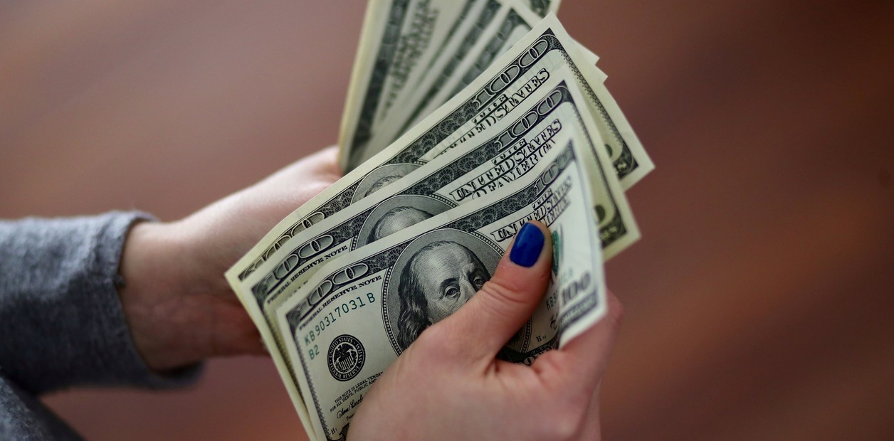 Mavi Dolar Bugün: 9 Mayıs Cuma Günü Ne Kadar İşlem Görüyor?