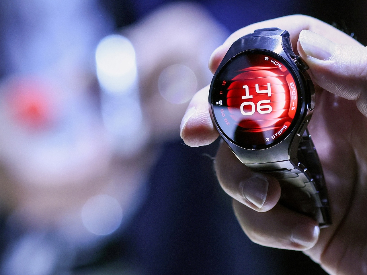 Huawei launches two new smartwatches with super battery: features and prices