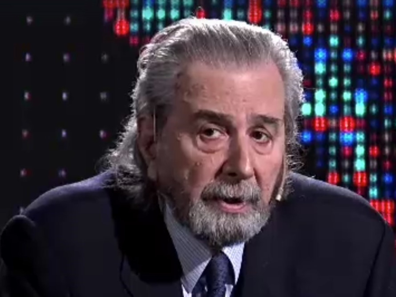Хуан Карлос Македа подверг резкой критике Хавьера Милея: «Он вредит демократии» и «использует терминологию, больше подходящую для бандитов, чем для президента».