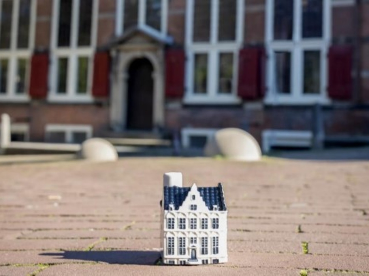 Business Class yolcularına cinli porselen evler hediye eden havayolu: 106 numaralı uçağın Şükran Günü'nün kökeniyle bağlantısı